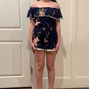 I got this in Tahiti at a small business it from Tish it is a woman’s s/m